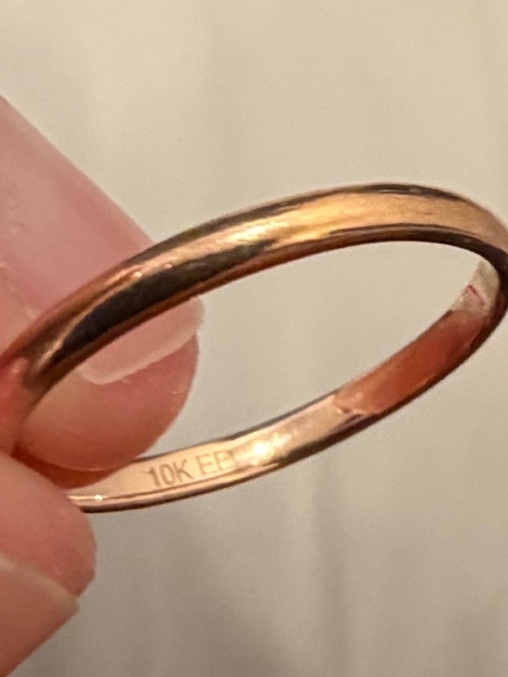 10 Kt Rose Gold Ring - Picture 5 of 6
